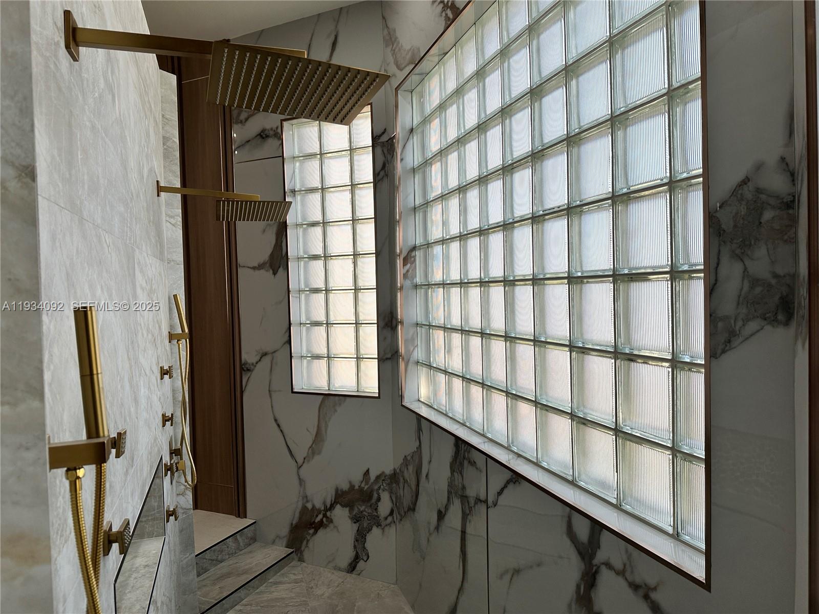 13785 SW 40th St Davie, FL 33330