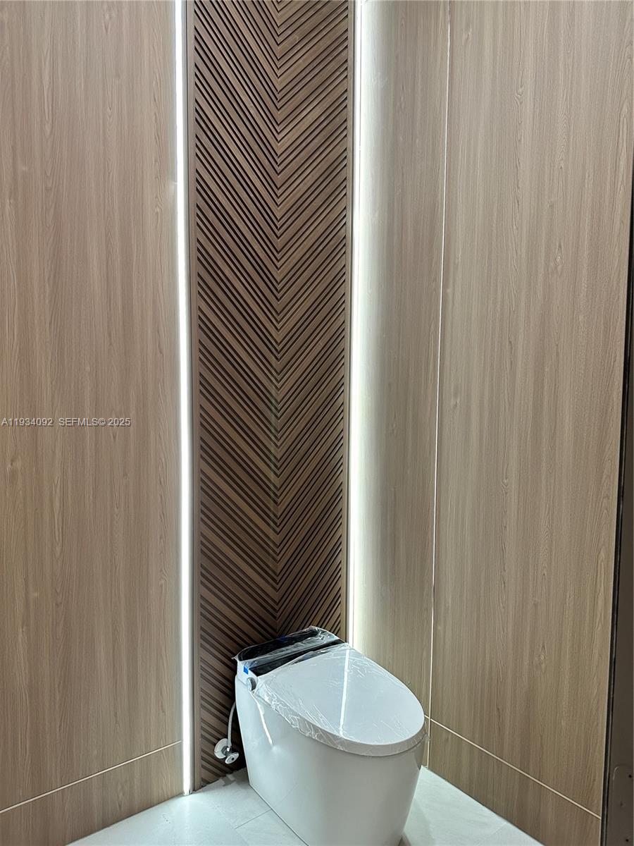 13785 SW 40th St Davie, FL 33330