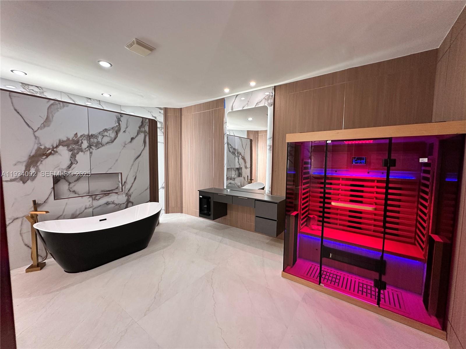 13785 SW 40th St Davie, FL 33330