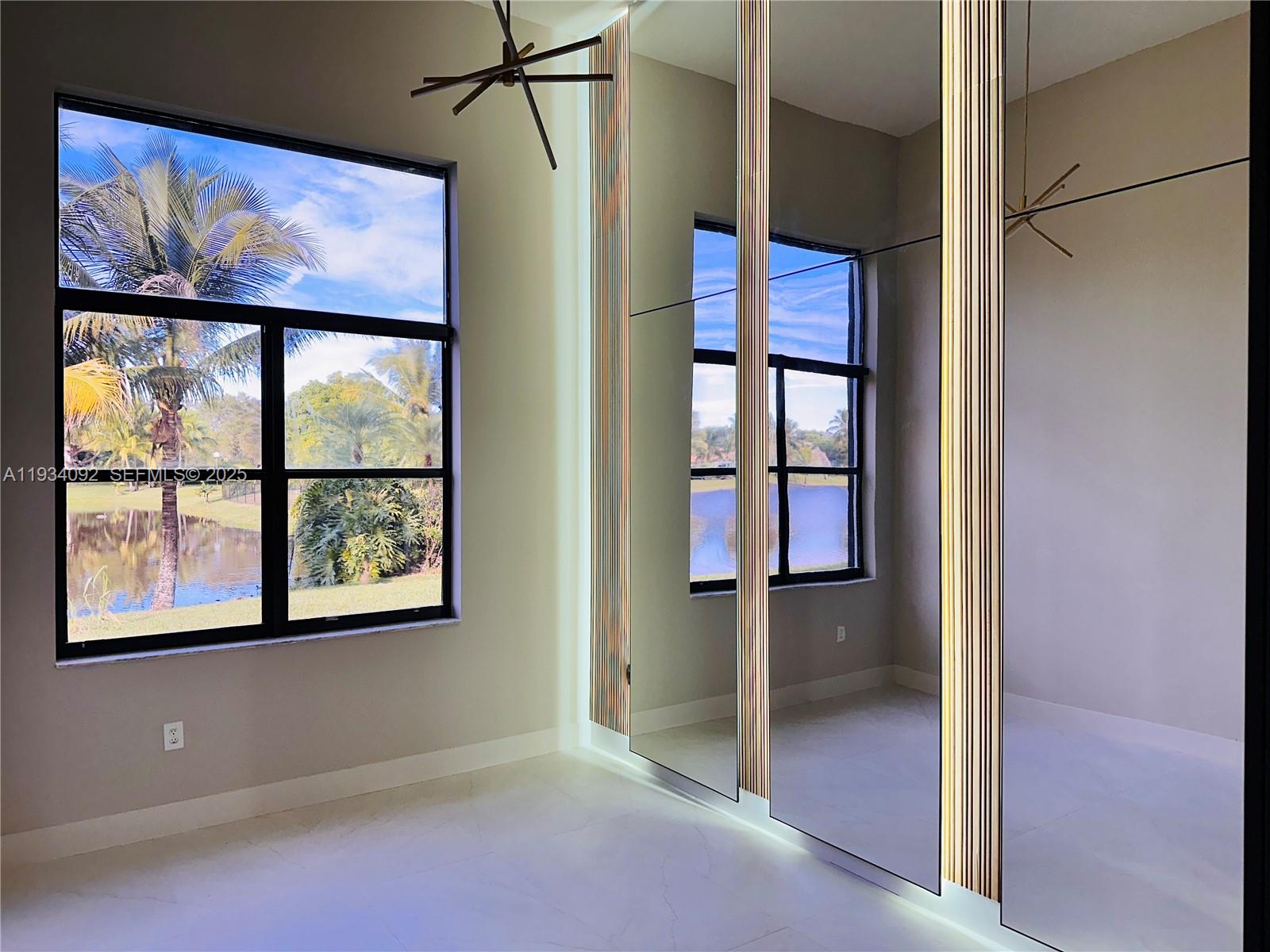 13785 SW 40th St Davie, FL 33330