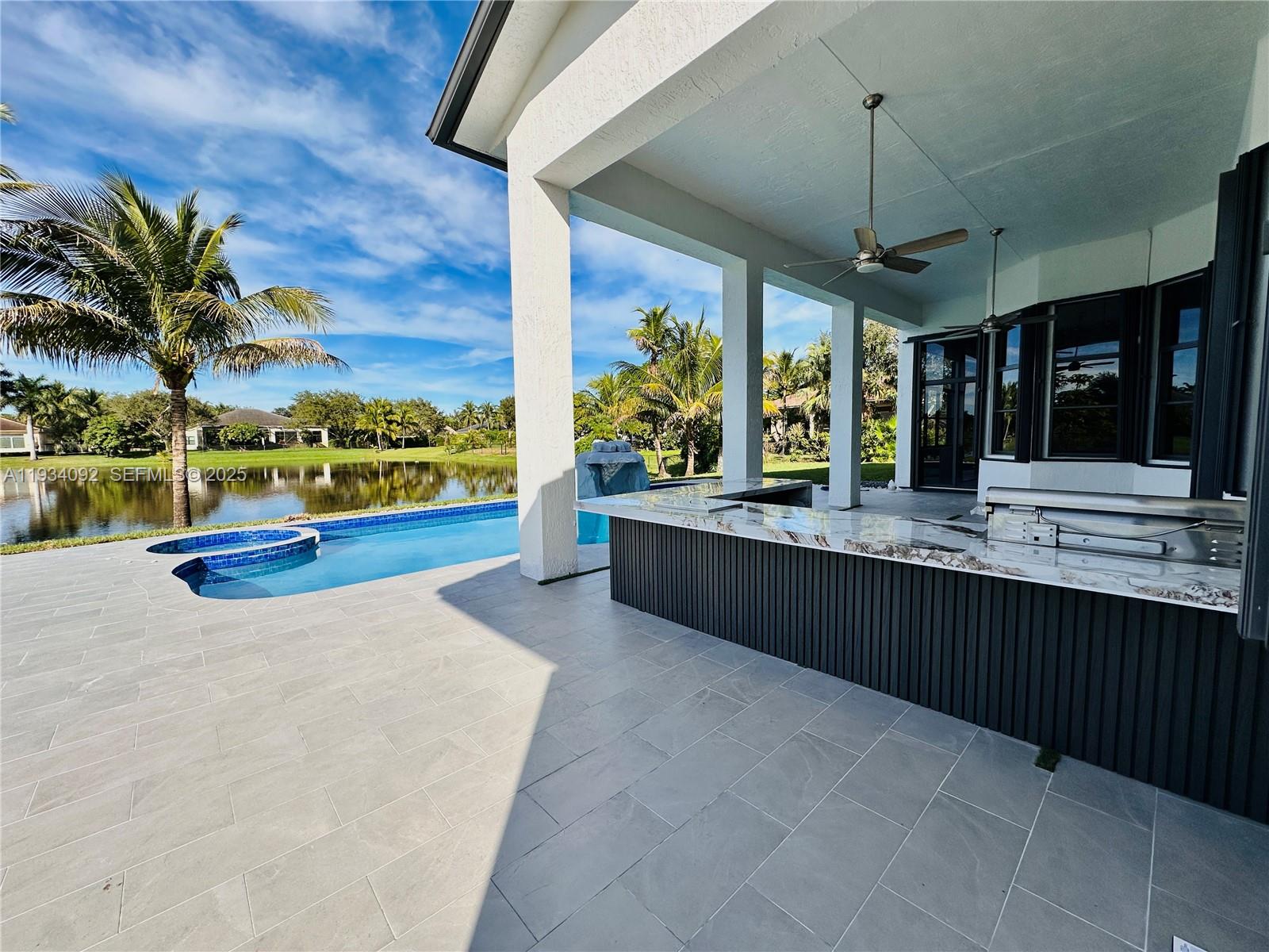 13785 SW 40th St Davie, FL 33330