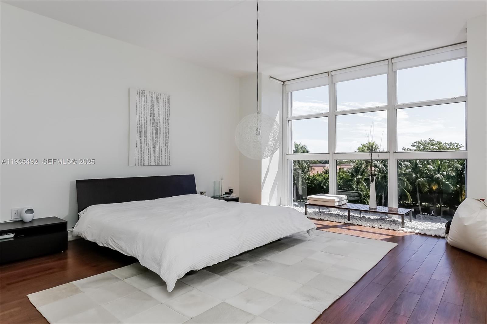 747 Crandon Blvd #410 Key Biscayne, FL 33149