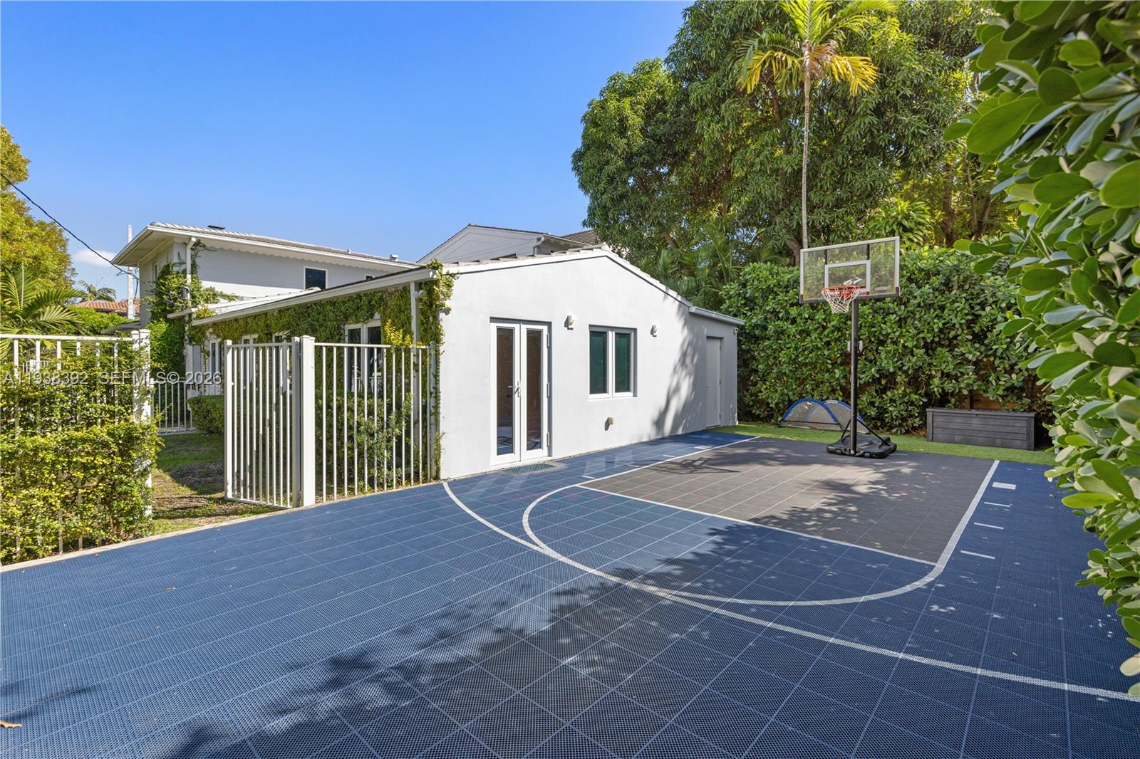 3001 SW 4th Ave Miami, FL 33129