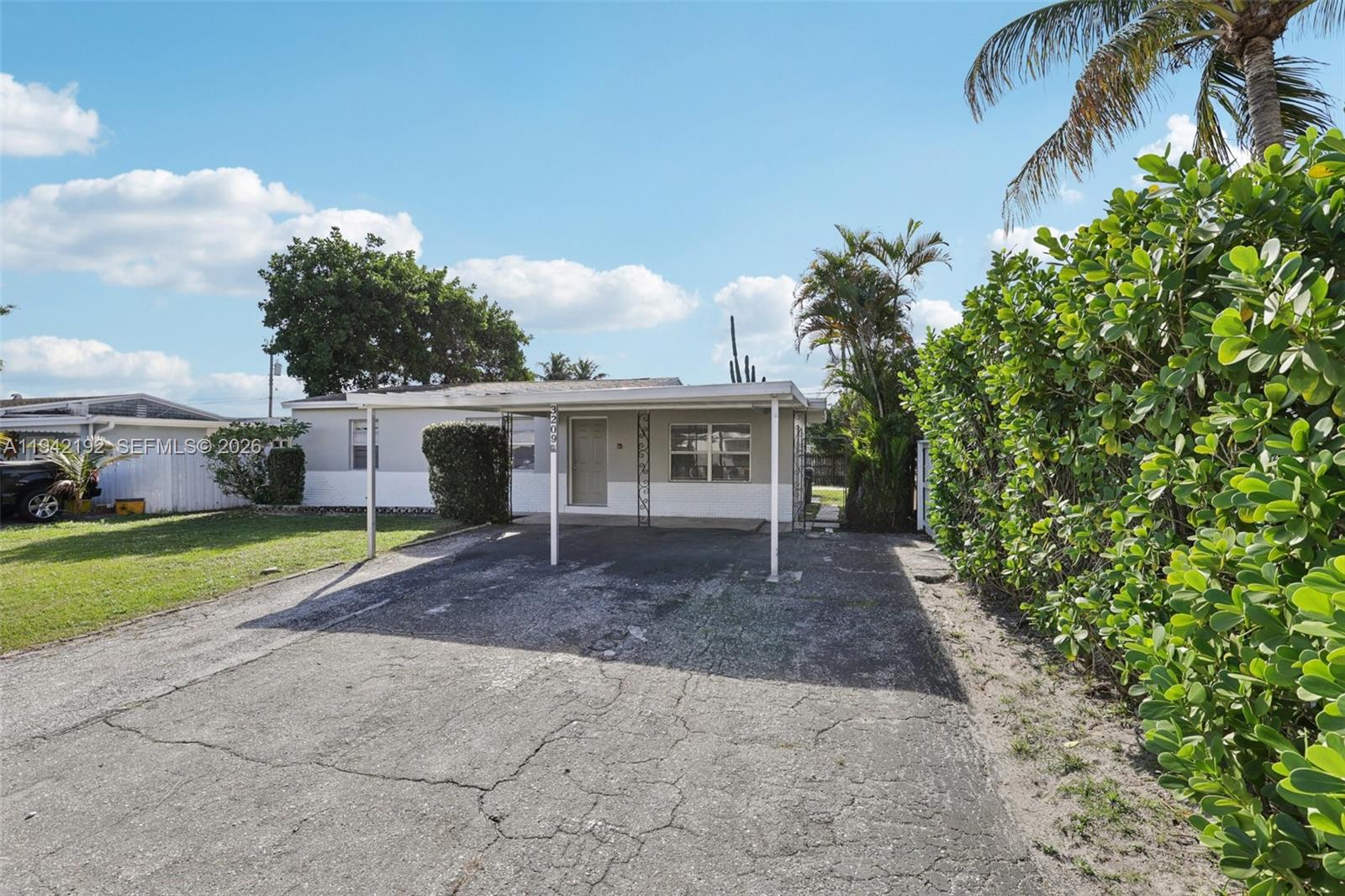 3209 Scanlan Ave Lake Worth, FL 33461