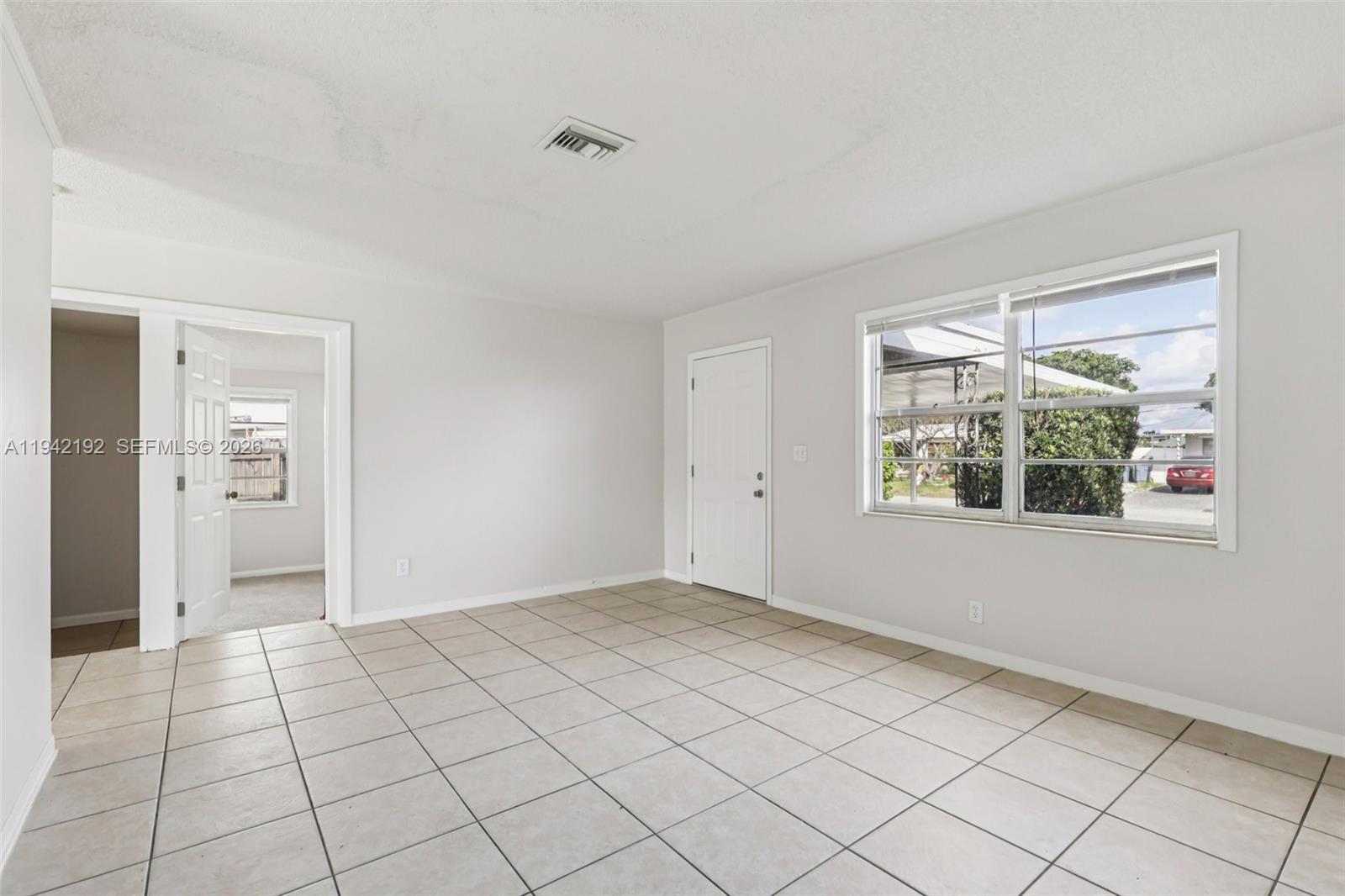 3209 Scanlan Ave Lake Worth, FL 33461