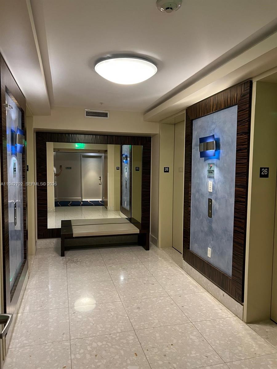 image Latitude on the River13