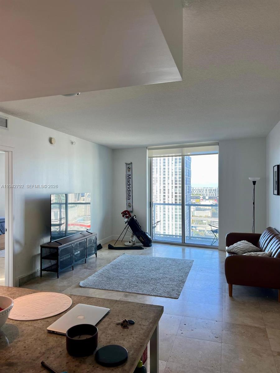 image Latitude on the River4