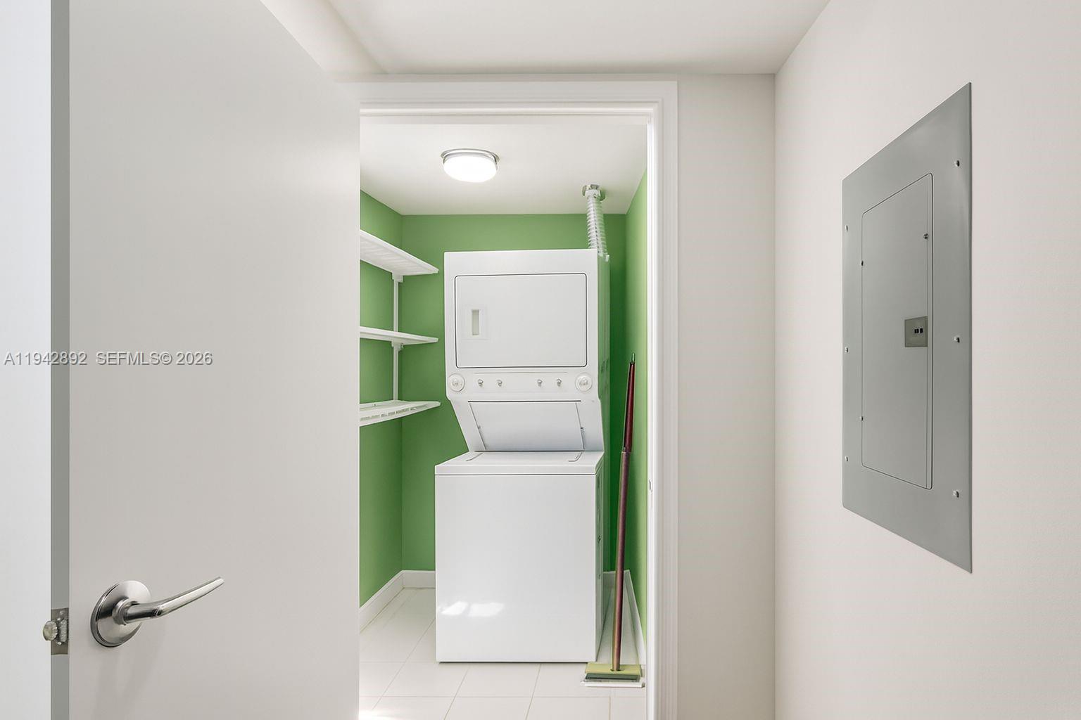 image The Bridgewater25