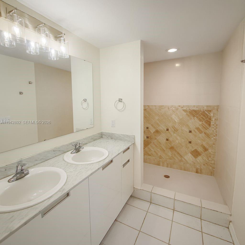 image The Bridgewater34