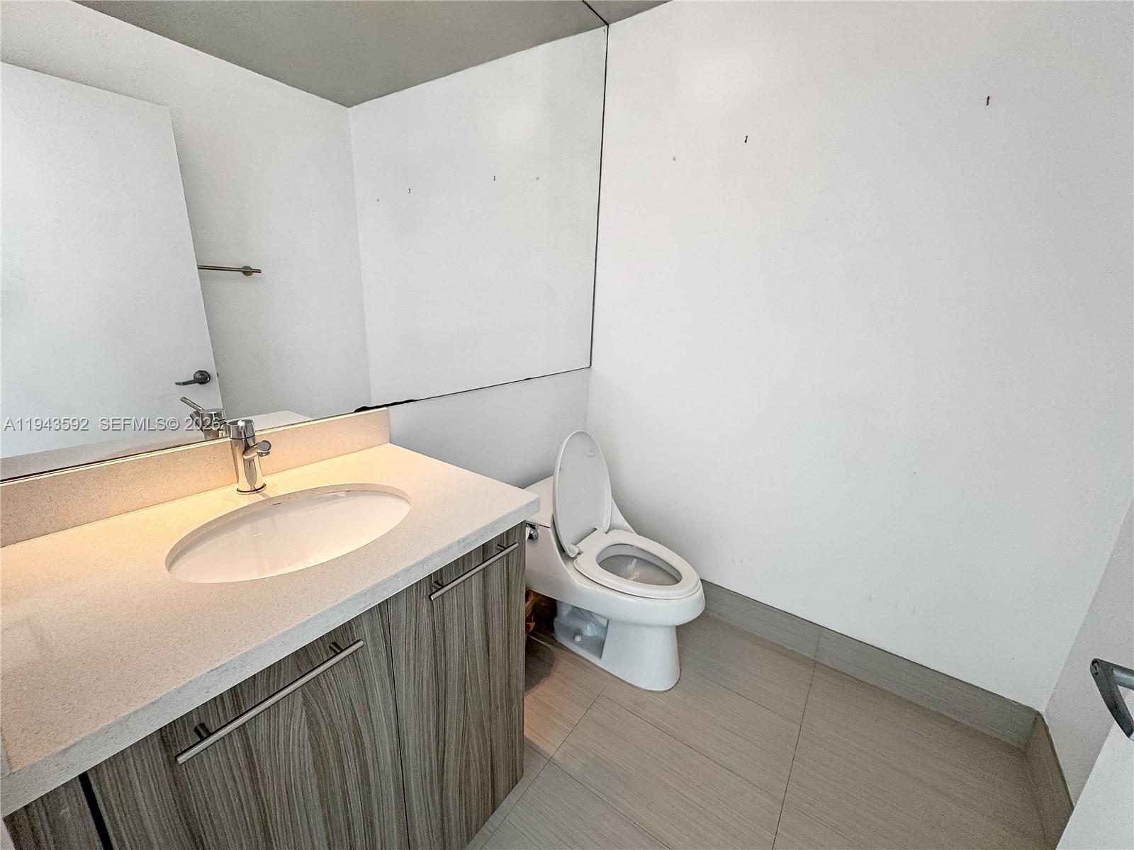 6700 Indian Crk Dr #PH7 Miami Beach, FL 33141