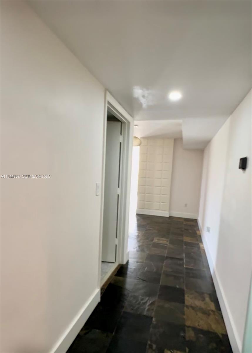 16590 NE 26th Ave #402 North Miami Beach, FL 33160