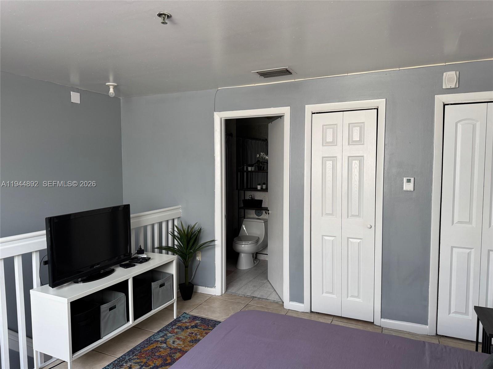 865 Collins Ave #305 Miami Beach, FL 33139