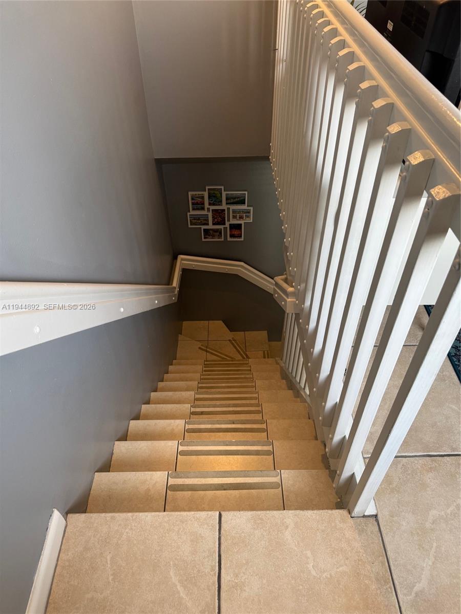 865 Collins Ave #305 Miami Beach, FL 33139