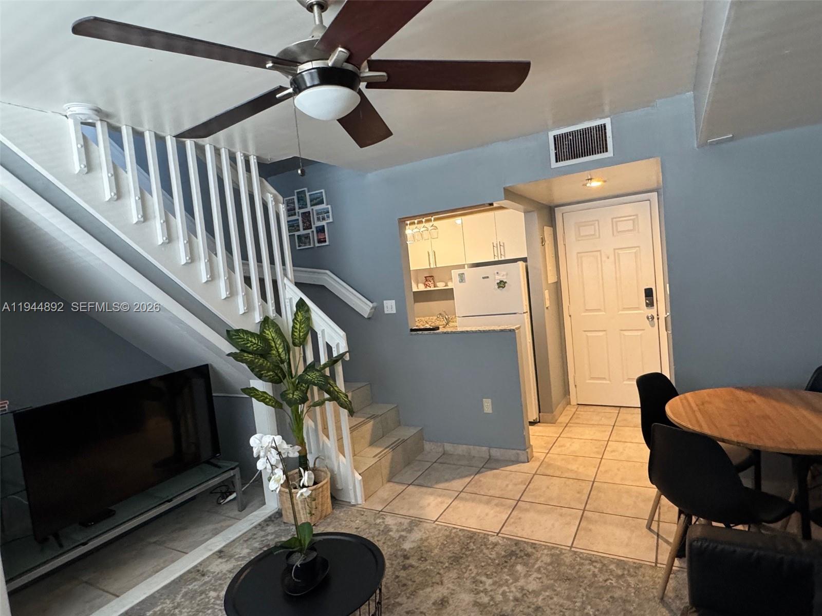 865 Collins Ave #305 Miami Beach, FL 33139