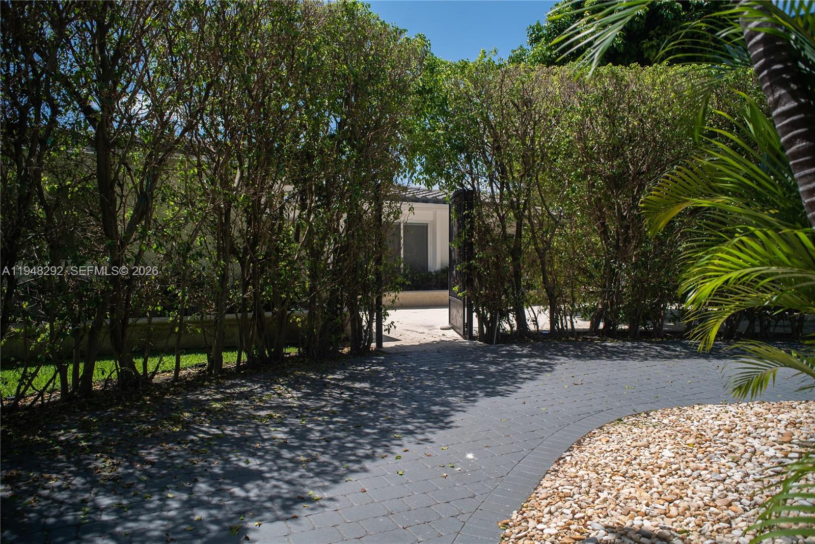 2110 Keystone Blvd North Miami, FL 33181