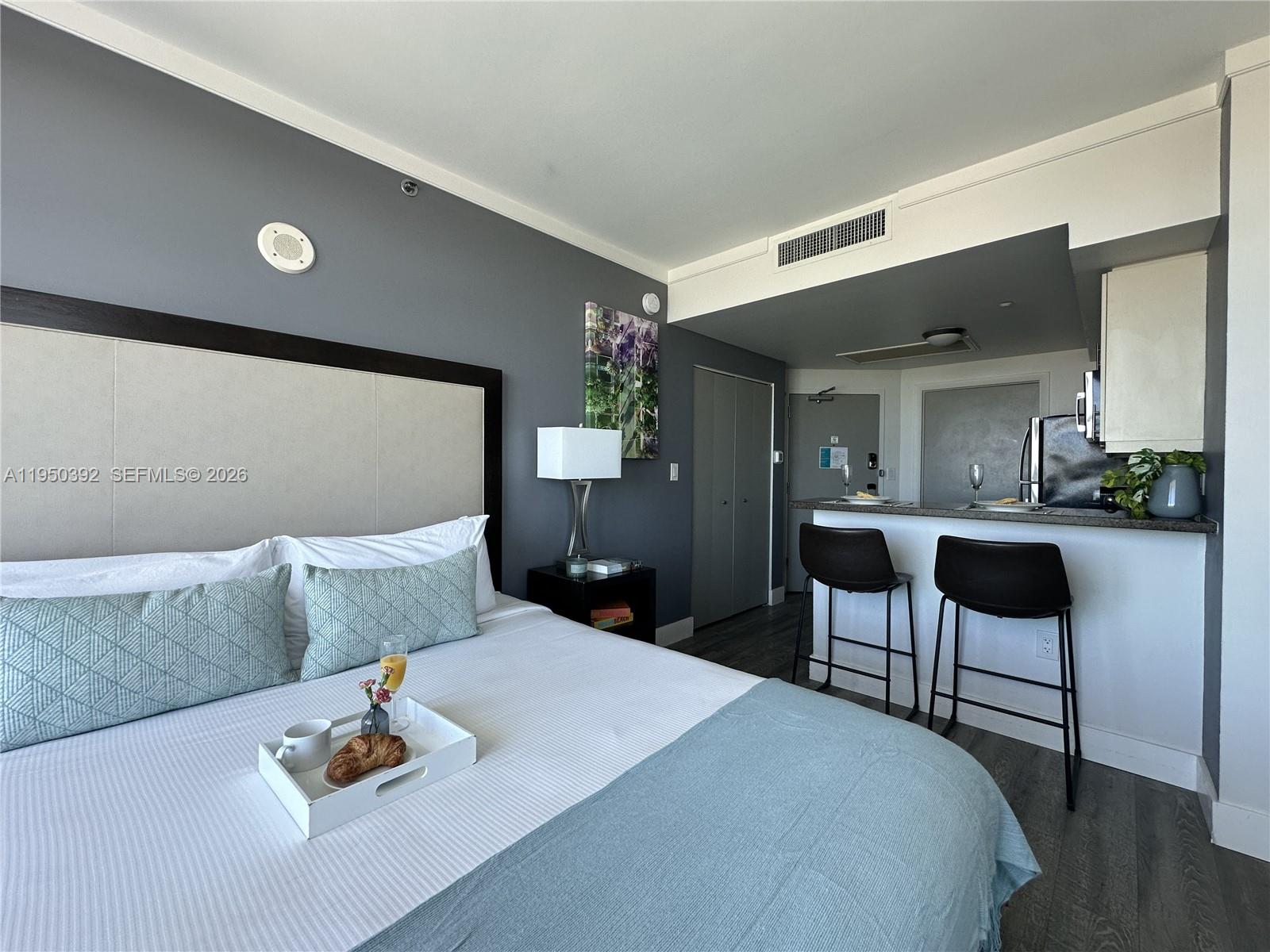 image Mutiny Park/arya16