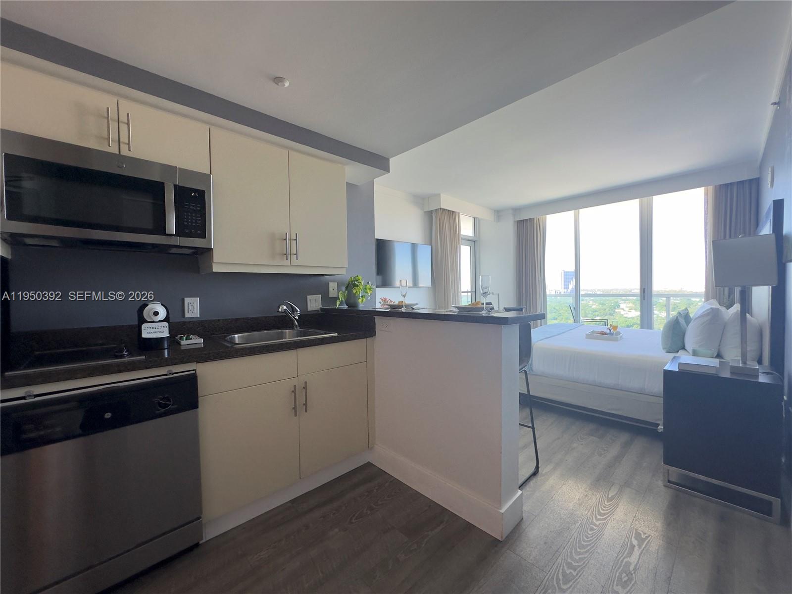 image Mutiny Park/arya7