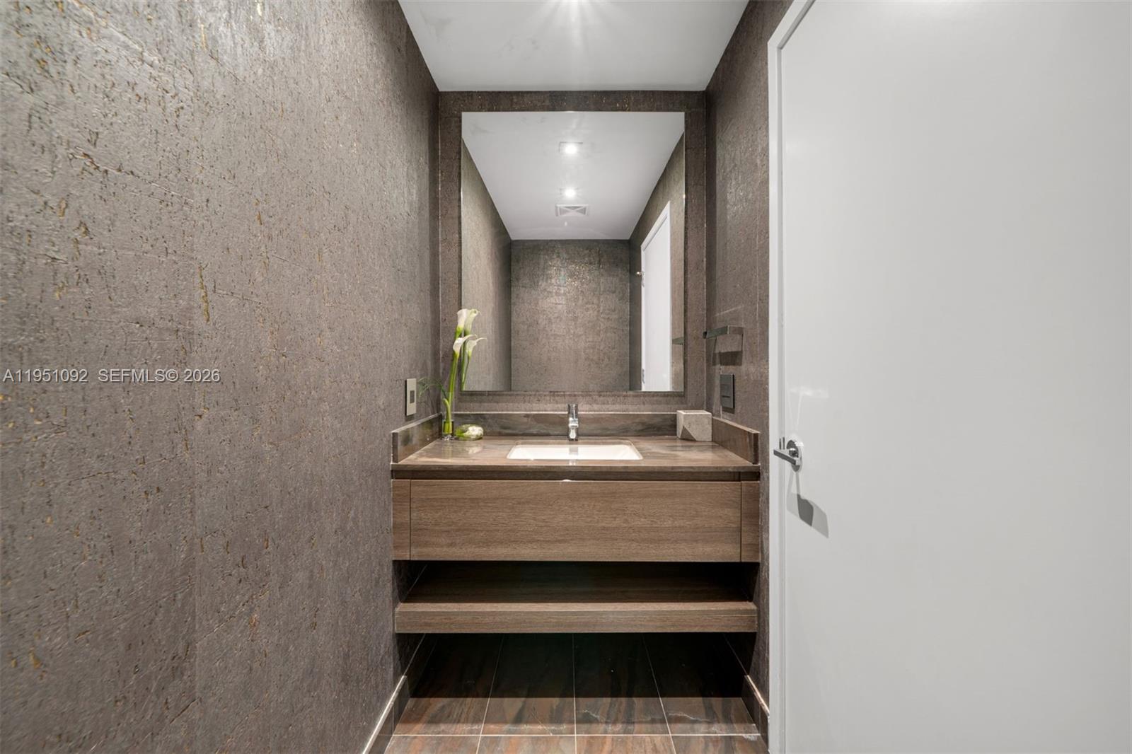 350 Ocean Dr #205N Key Biscayne, FL 33149