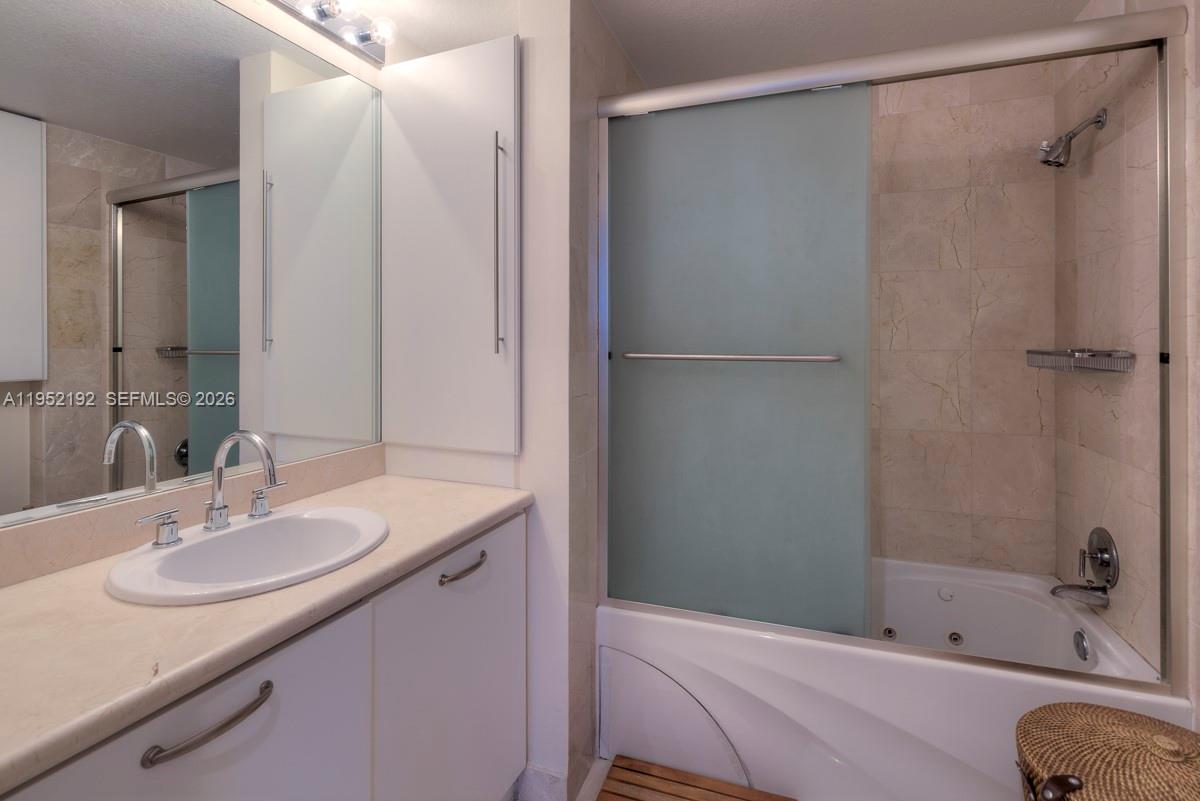 image Bel Aire on the Ocean12