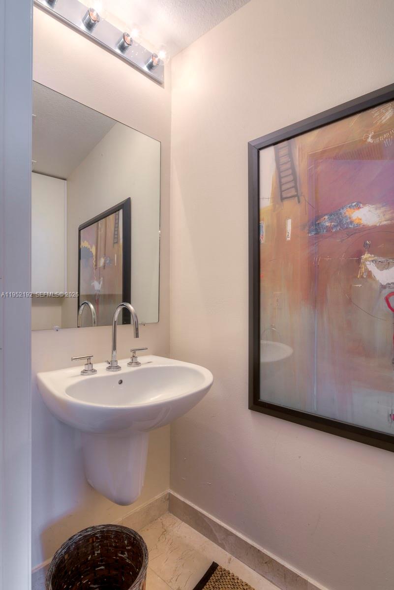 image Bel Aire on the Ocean15