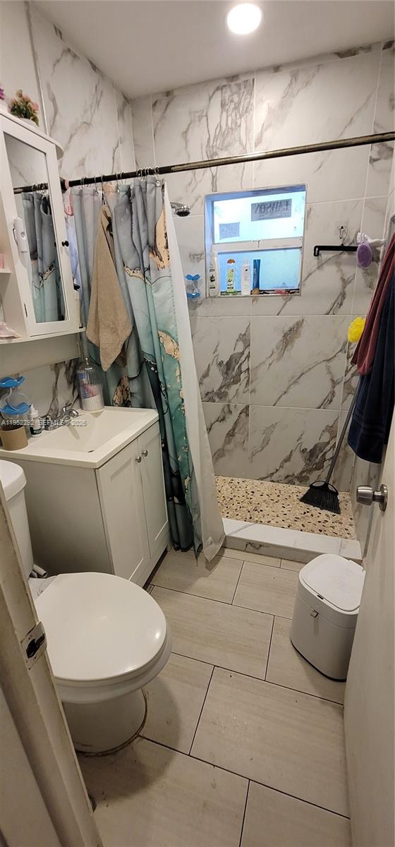 3621 SW 13th St Miami, FL 33145