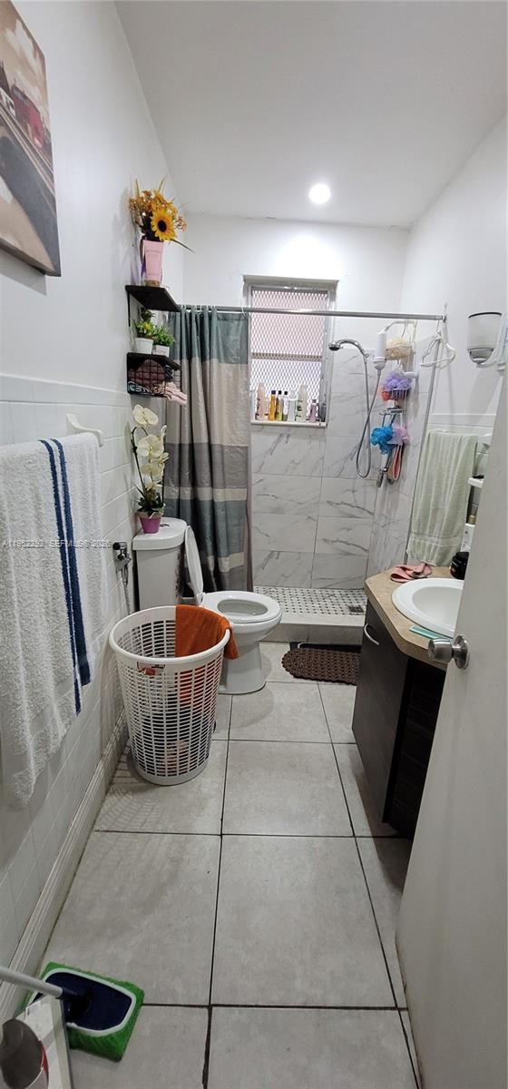 3621 SW 13th St Miami, FL 33145