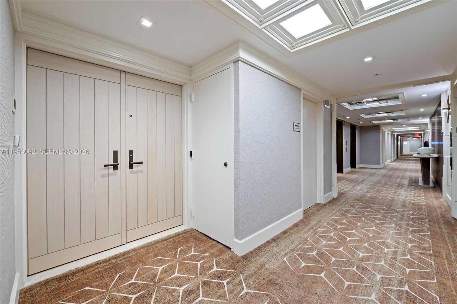 image Three Grove Isle36