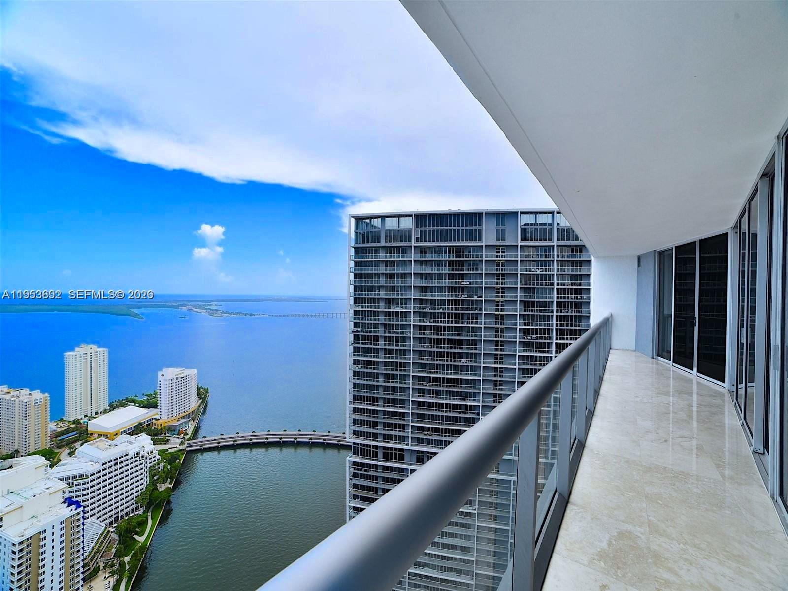image Icon Brickell I2