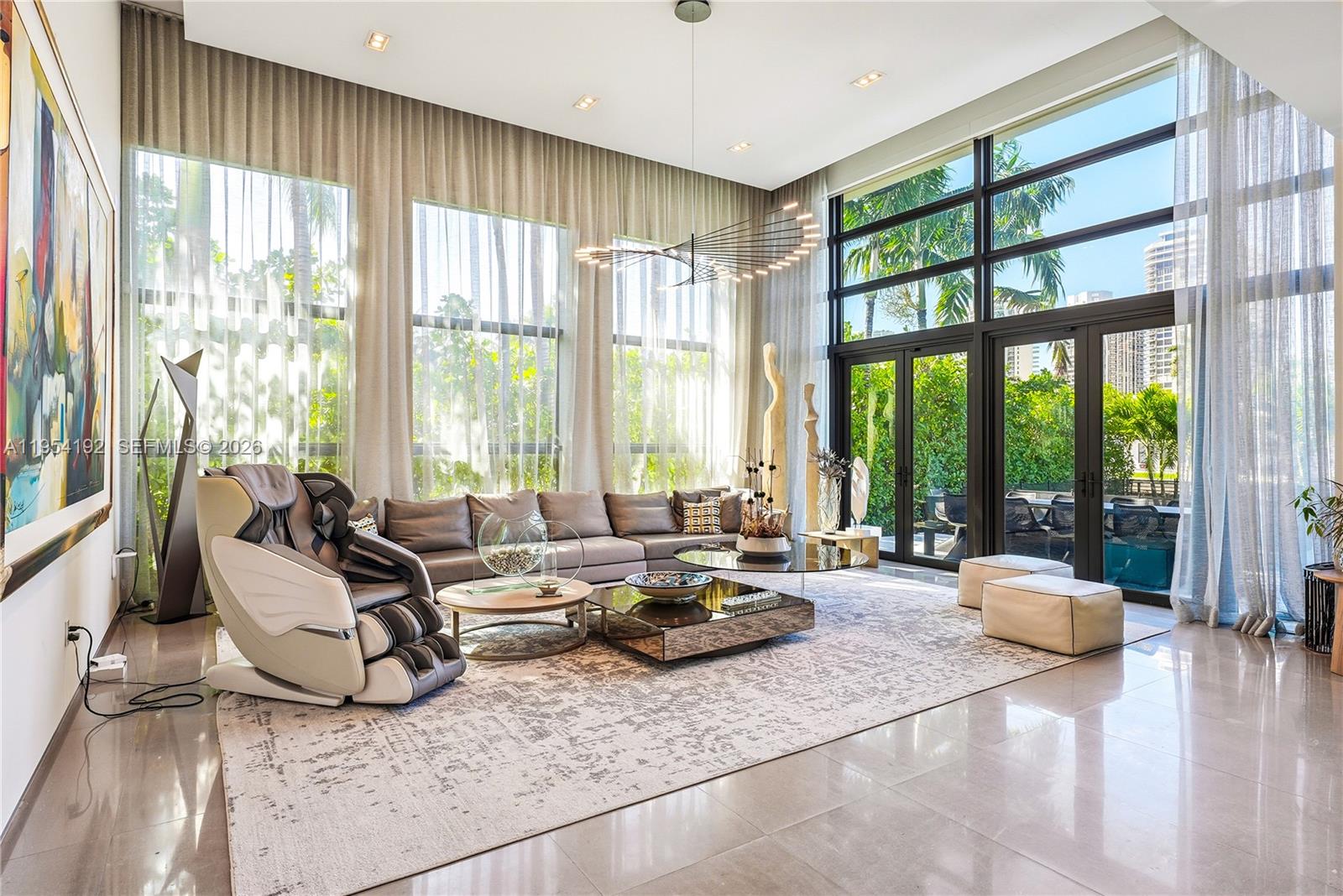 364 Golden Bch Dr Golden Beach, FL 33160