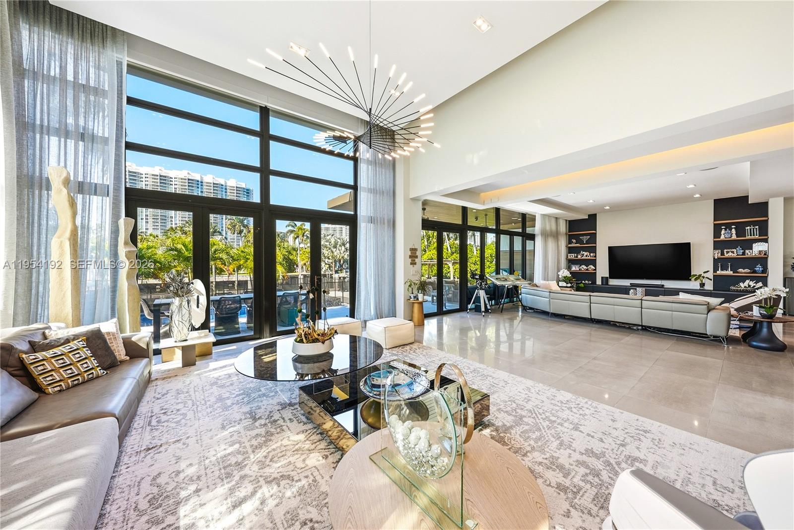 364 Golden Bch Dr Golden Beach, FL 33160