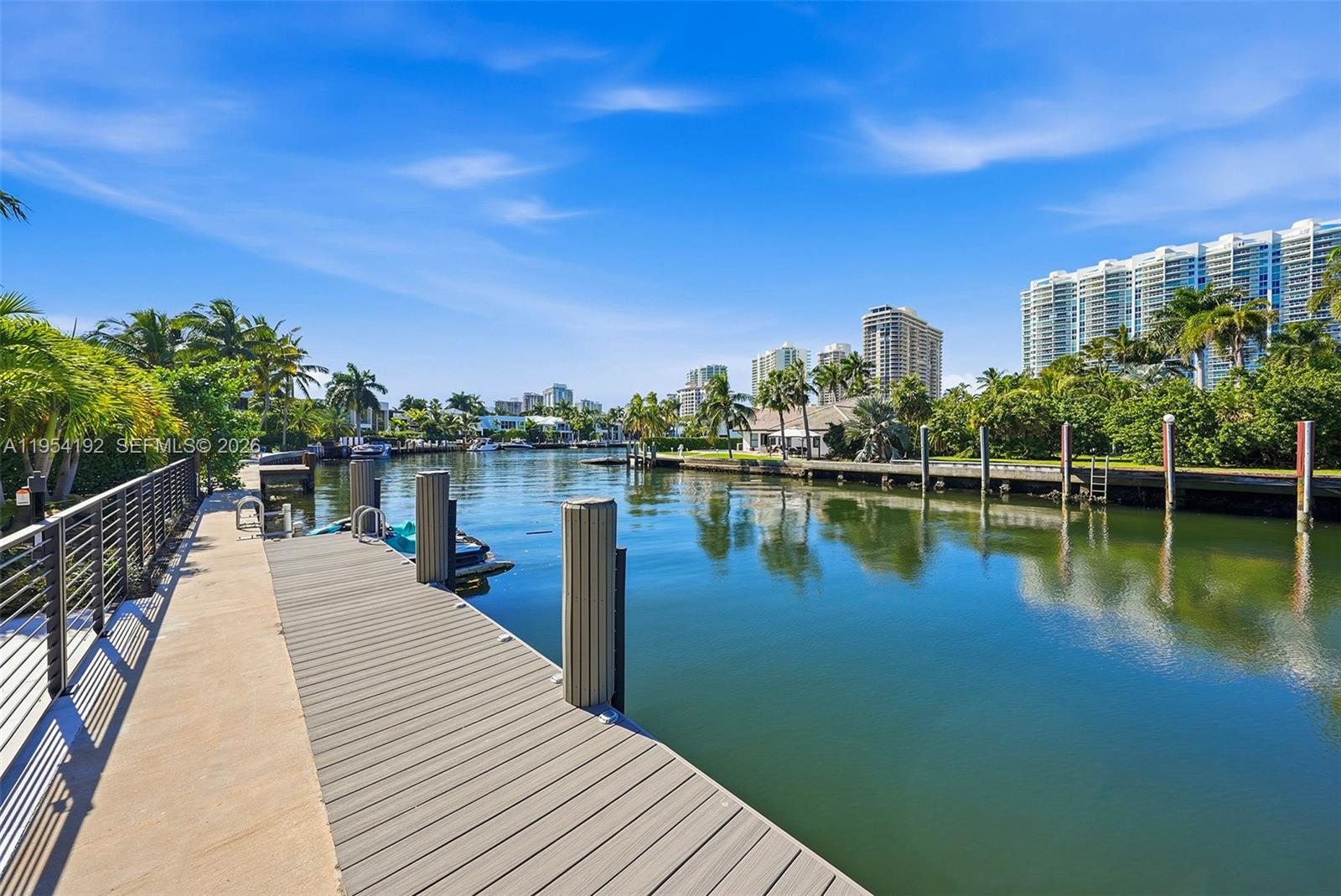 364 Golden Bch Dr Golden Beach, FL 33160