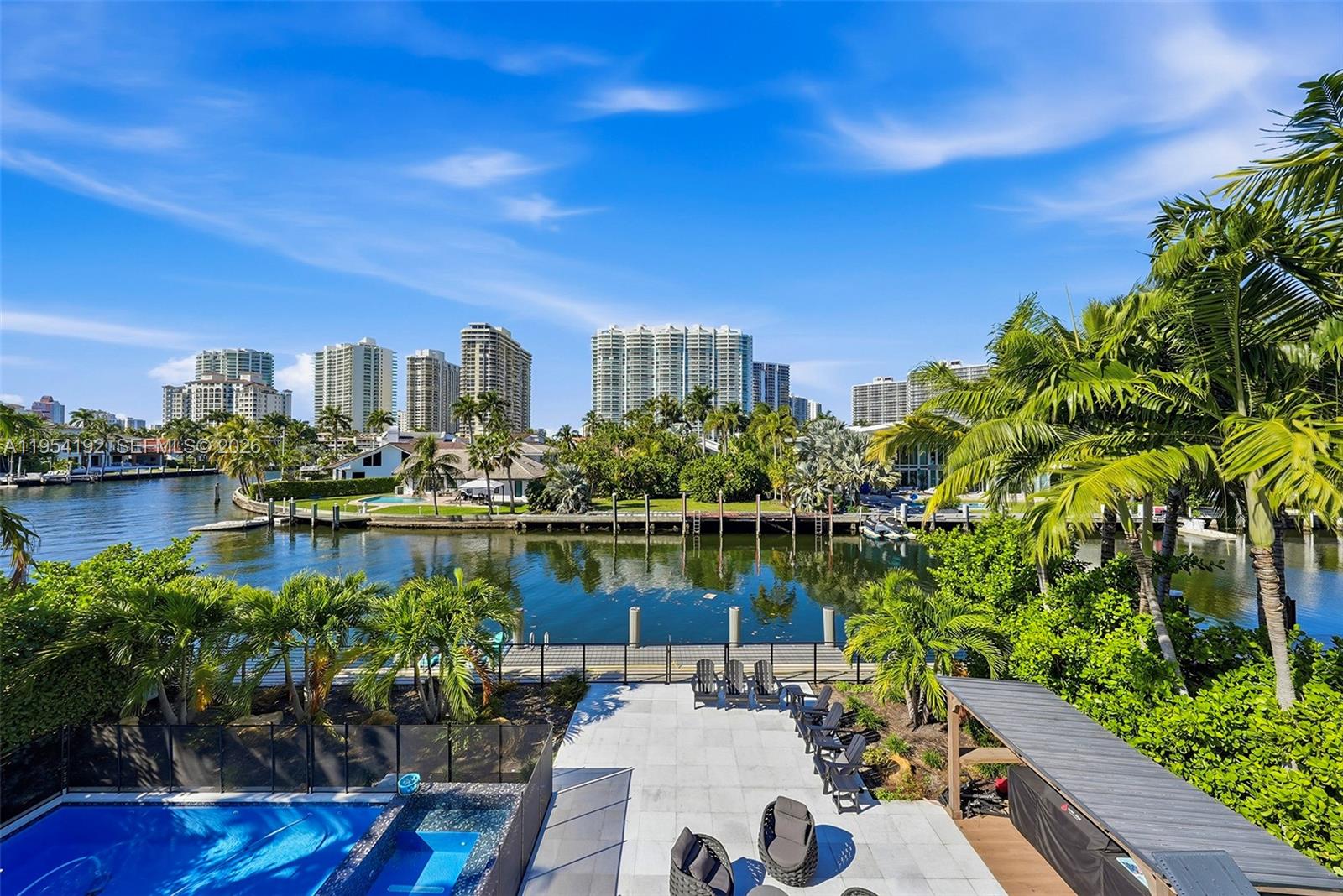 364 Golden Bch Dr Golden Beach, FL 33160