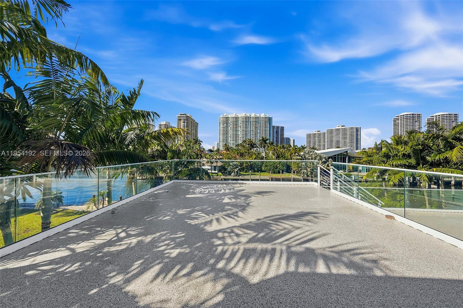 364 Golden Bch Dr Golden Beach, FL 33160