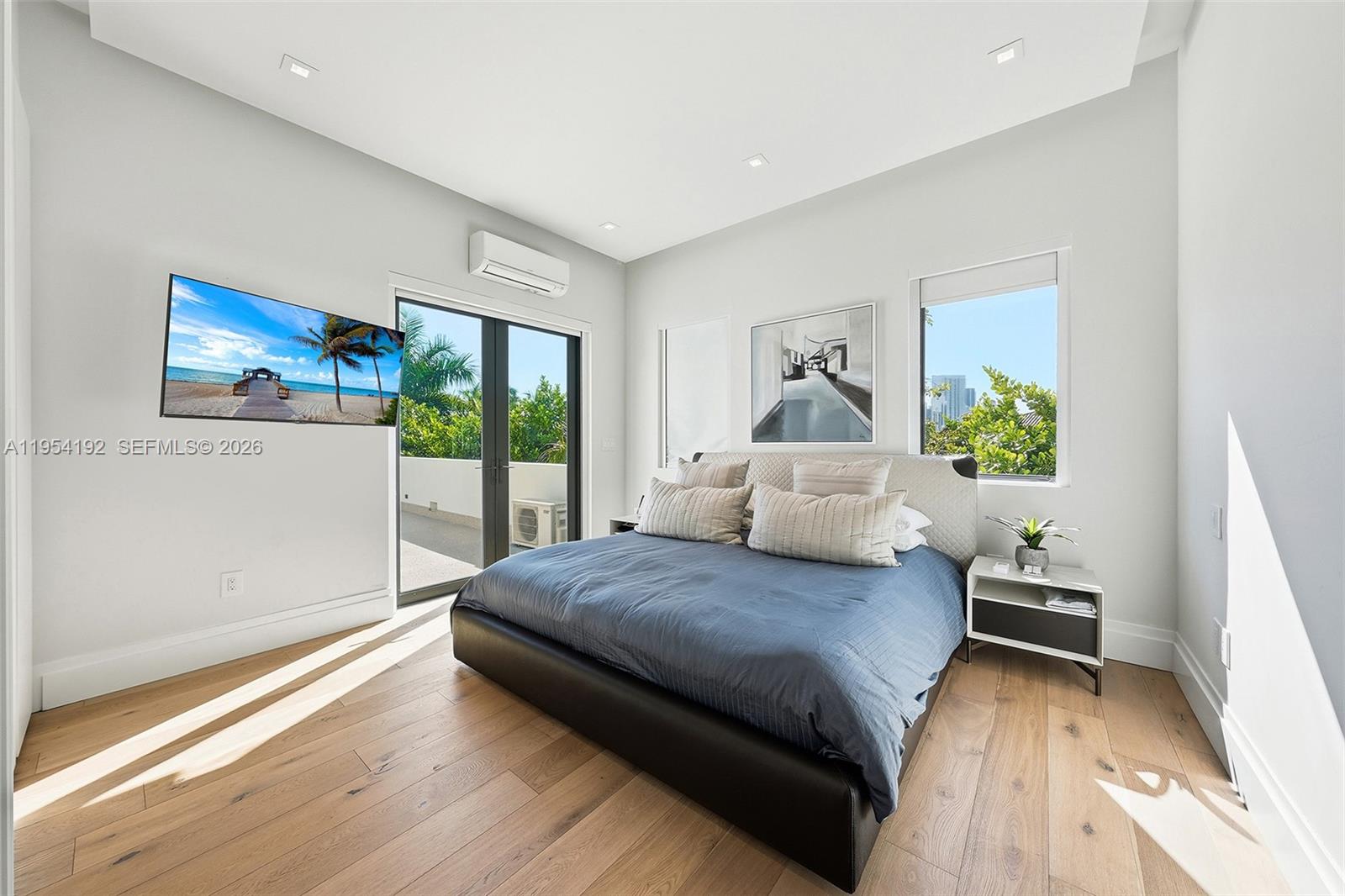 364 Golden Bch Dr Golden Beach, FL 33160