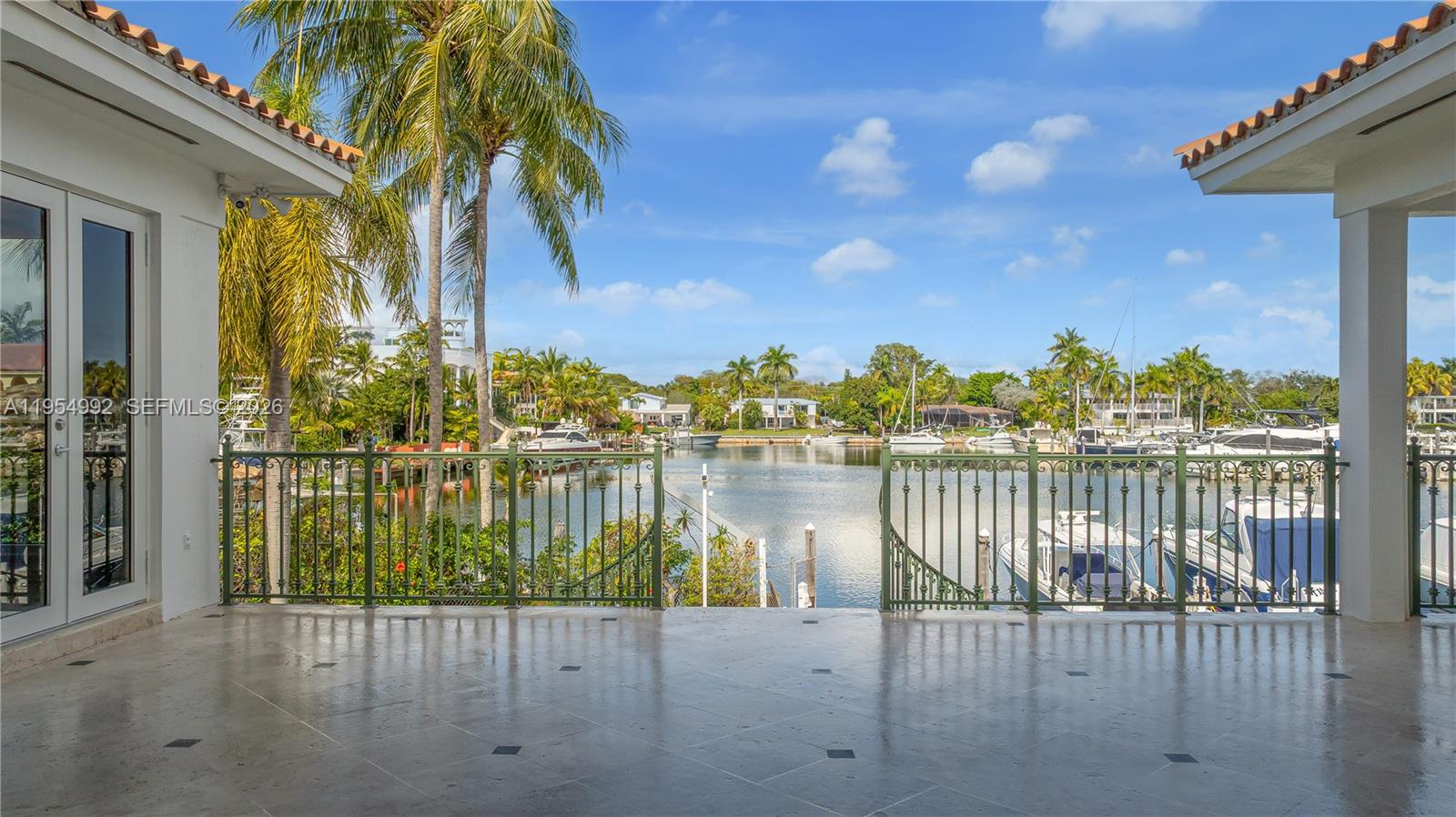 6275 Dolphin Dr Coral Gables, FL 33158