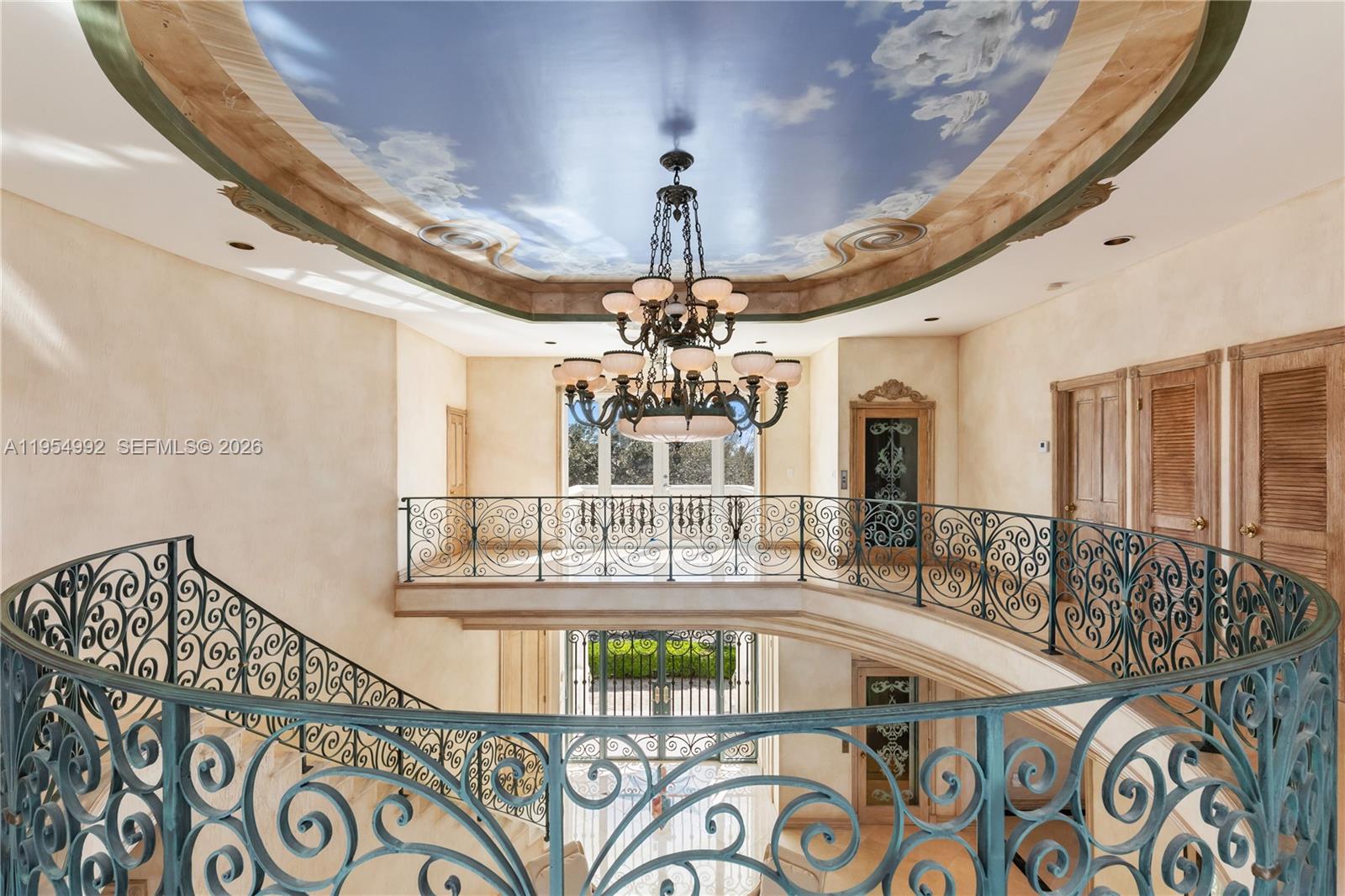 6275 Dolphin Dr Coral Gables, FL 33158