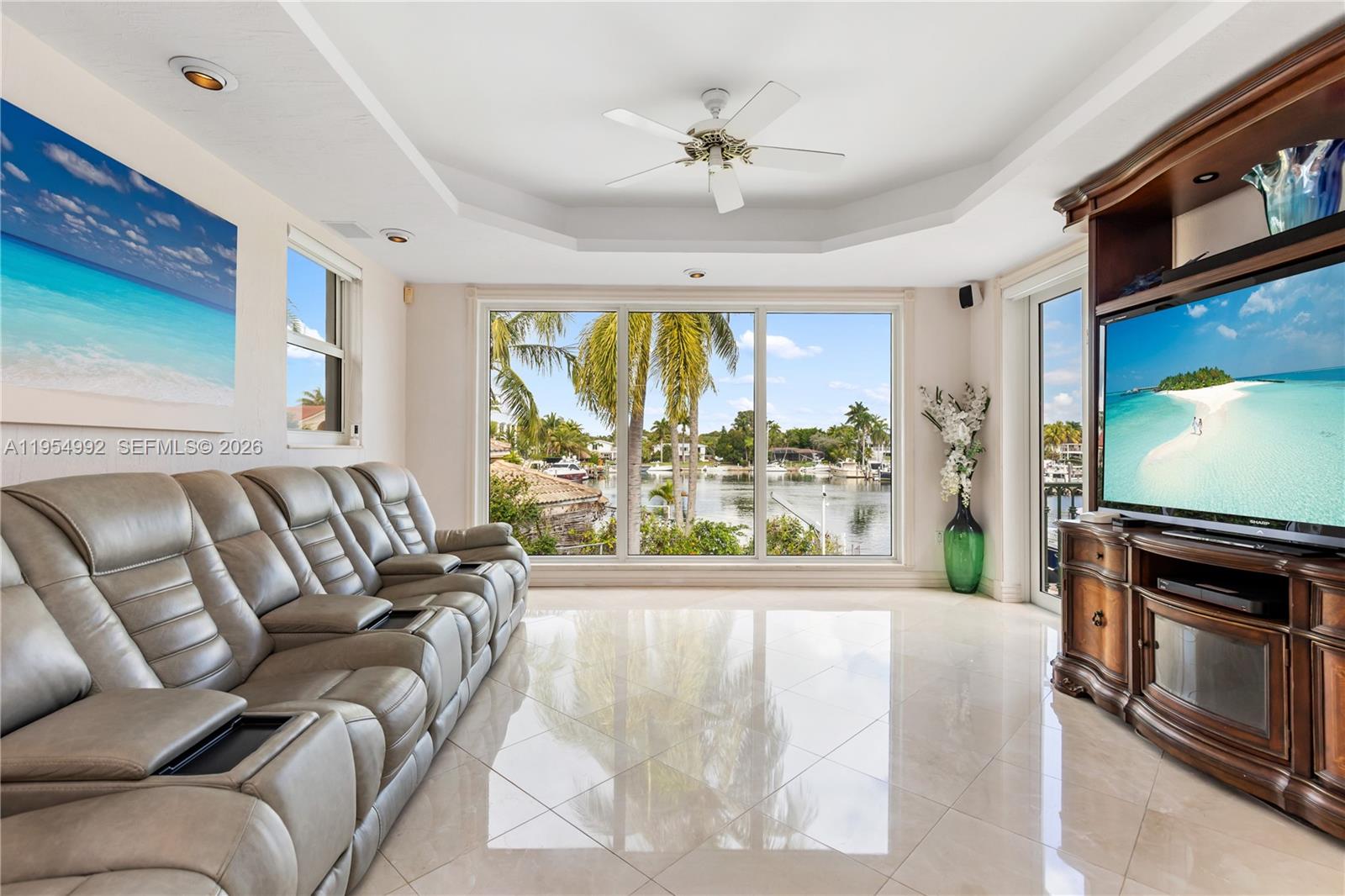 6275 Dolphin Dr Coral Gables, FL 33158