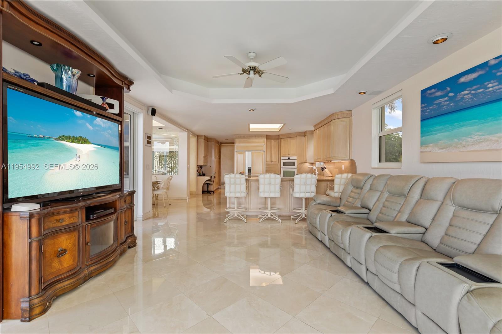 6275 Dolphin Dr Coral Gables, FL 33158