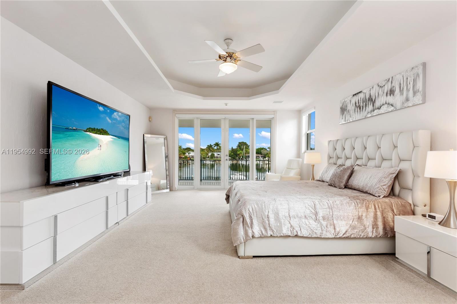 6275 Dolphin Dr Coral Gables, FL 33158