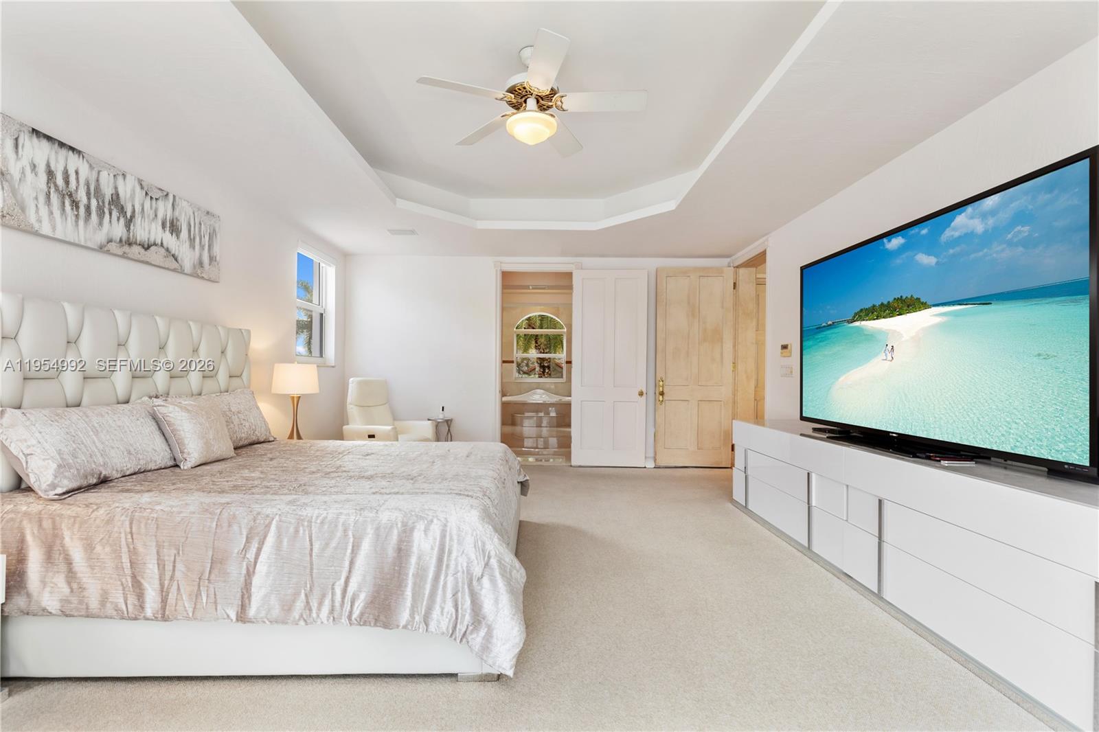 6275 Dolphin Dr Coral Gables, FL 33158