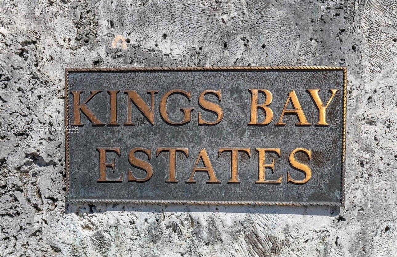 6275 Dolphin Dr Coral Gables, FL 33158