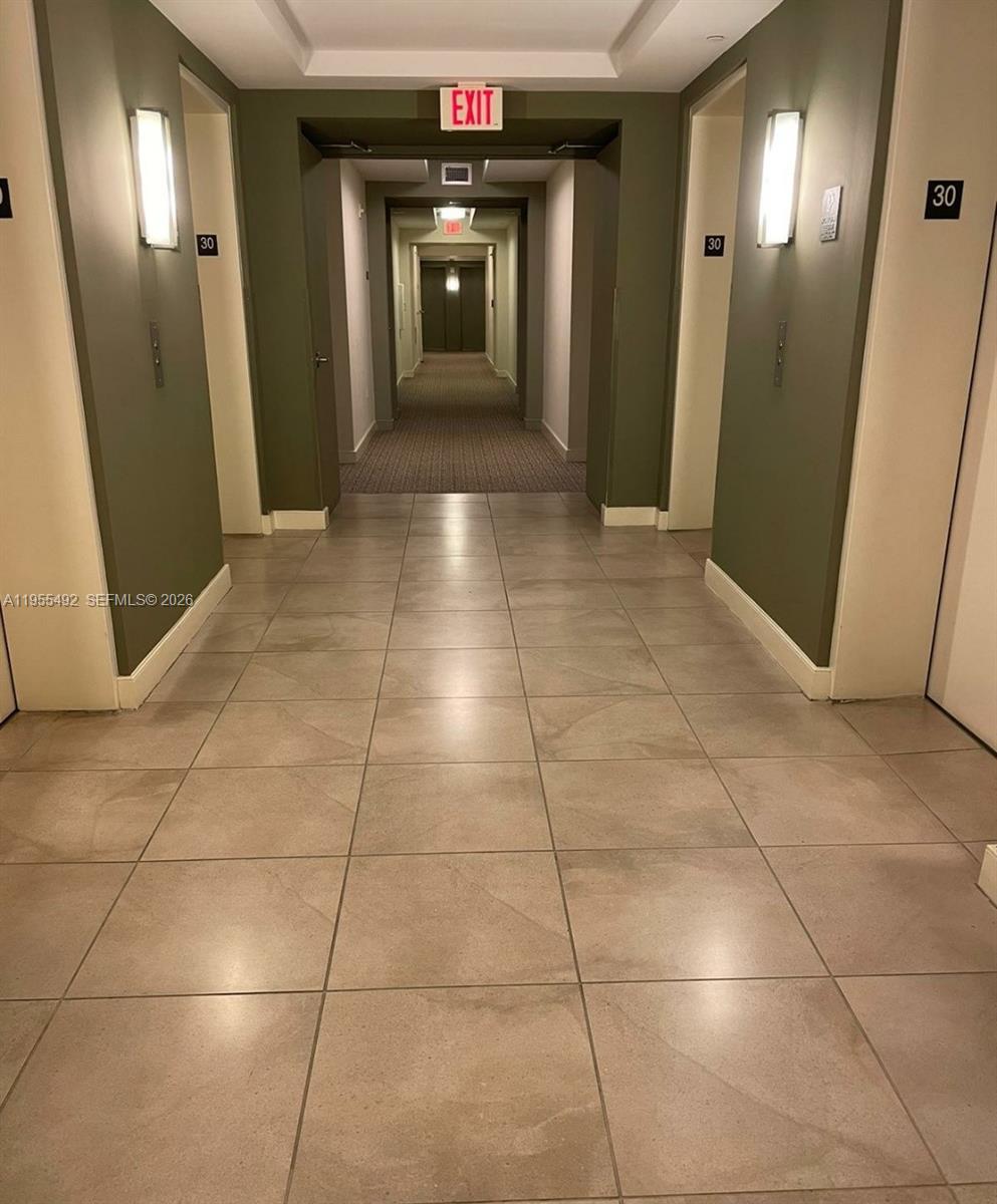 image The Plaza on Brickell East3