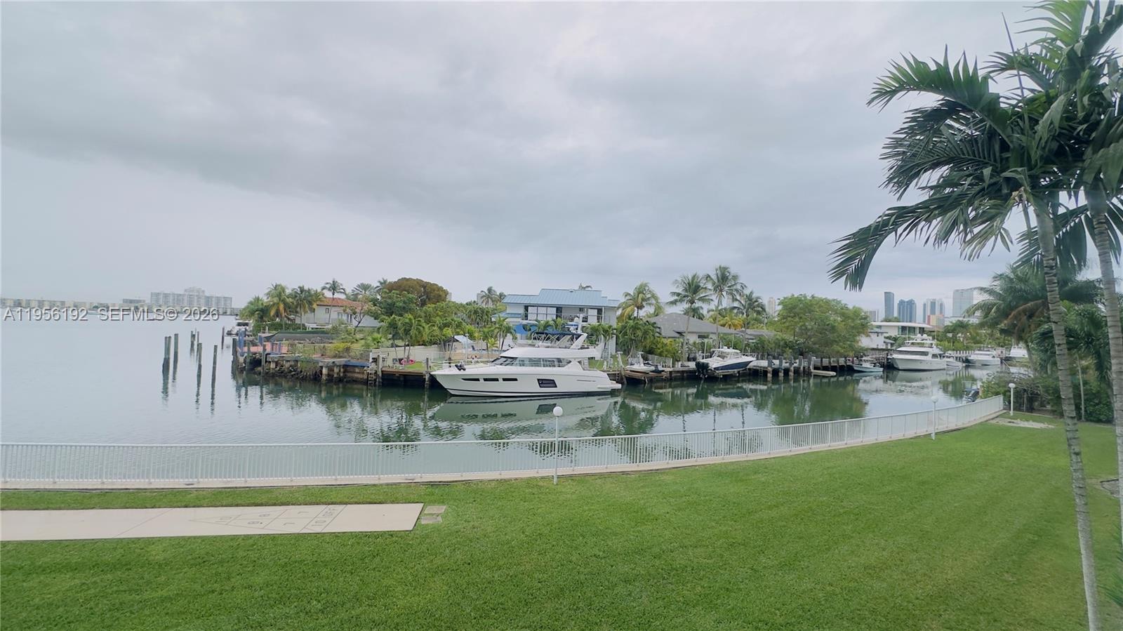 2841 NE 163rd St #207