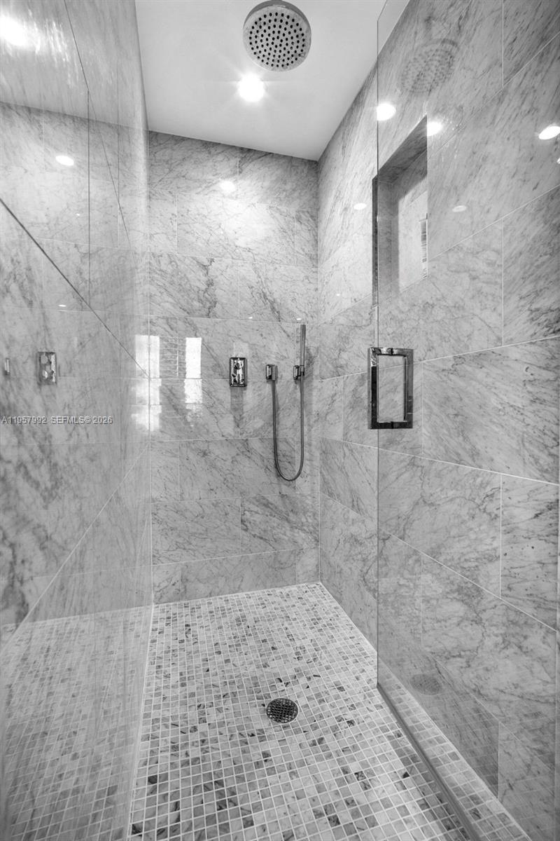 image Brickell Flatiron26