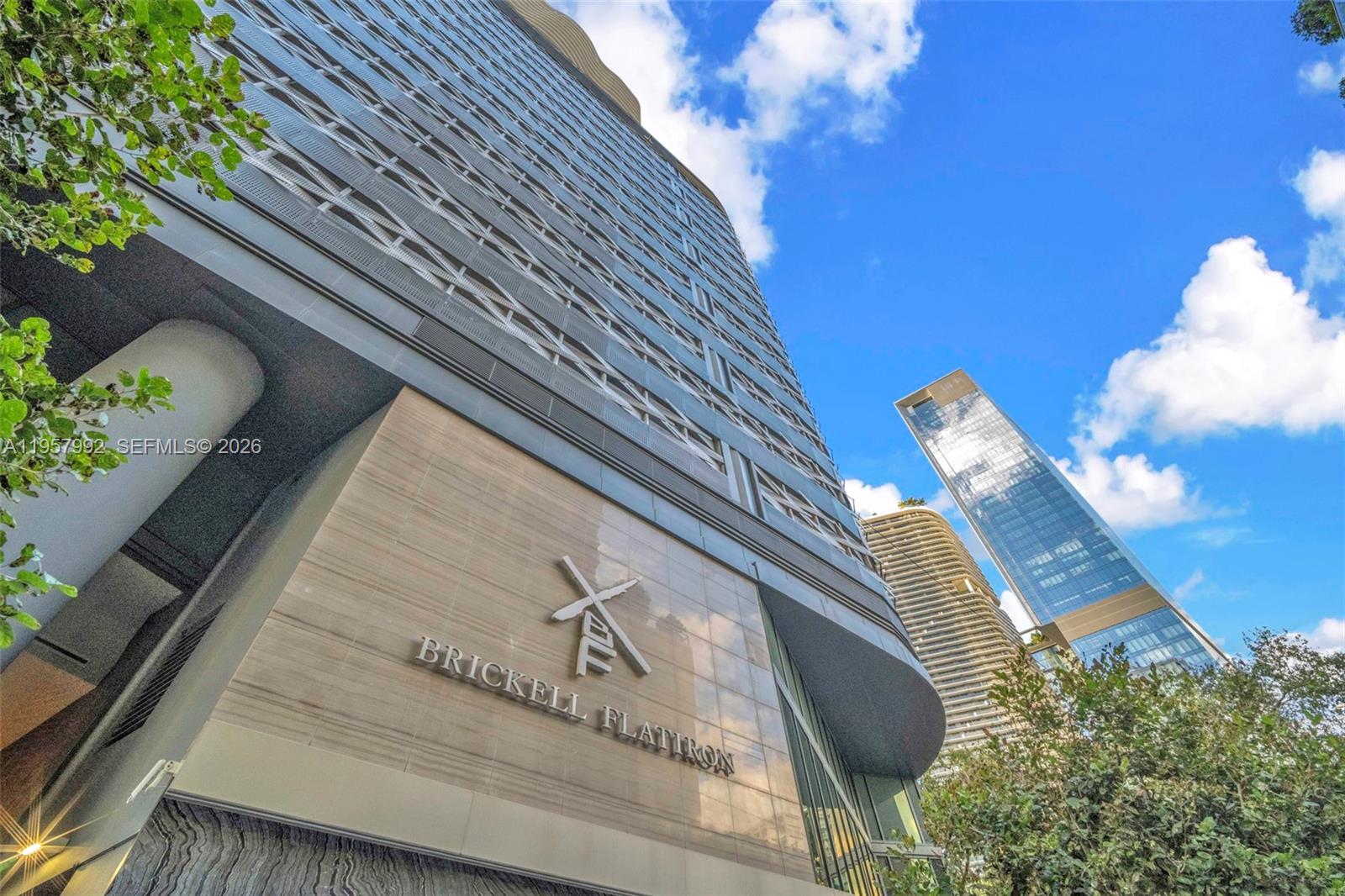 image Brickell Flatiron40