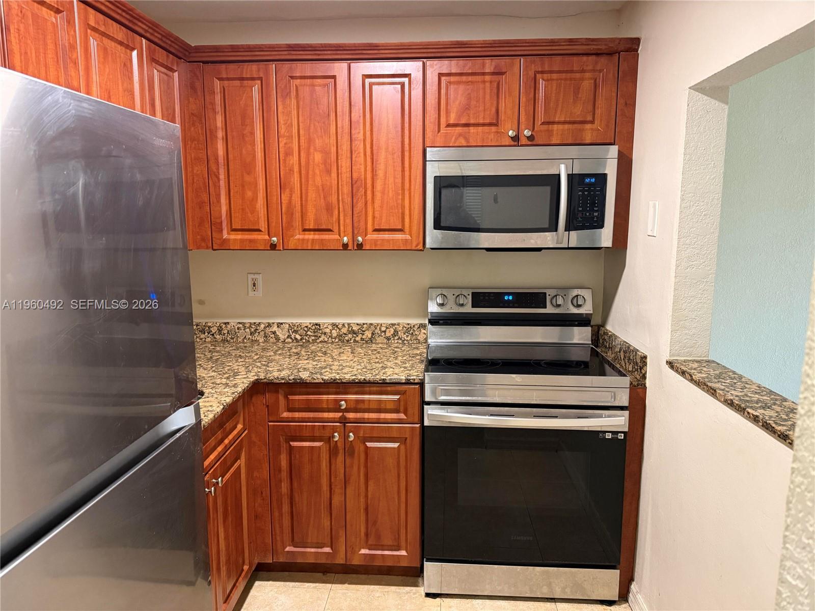 14500 SW 88th Ave #220 Palmetto Bay, FL 33176