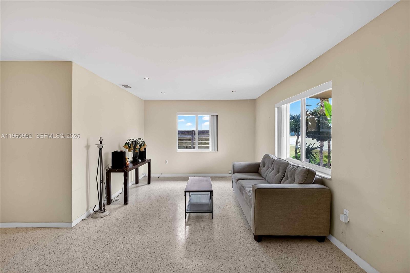 8640 NE 2nd Ave El Portal, FL 33138