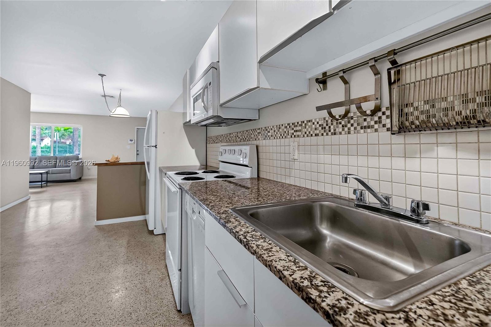 8640 NE 2nd Ave El Portal, FL 33138