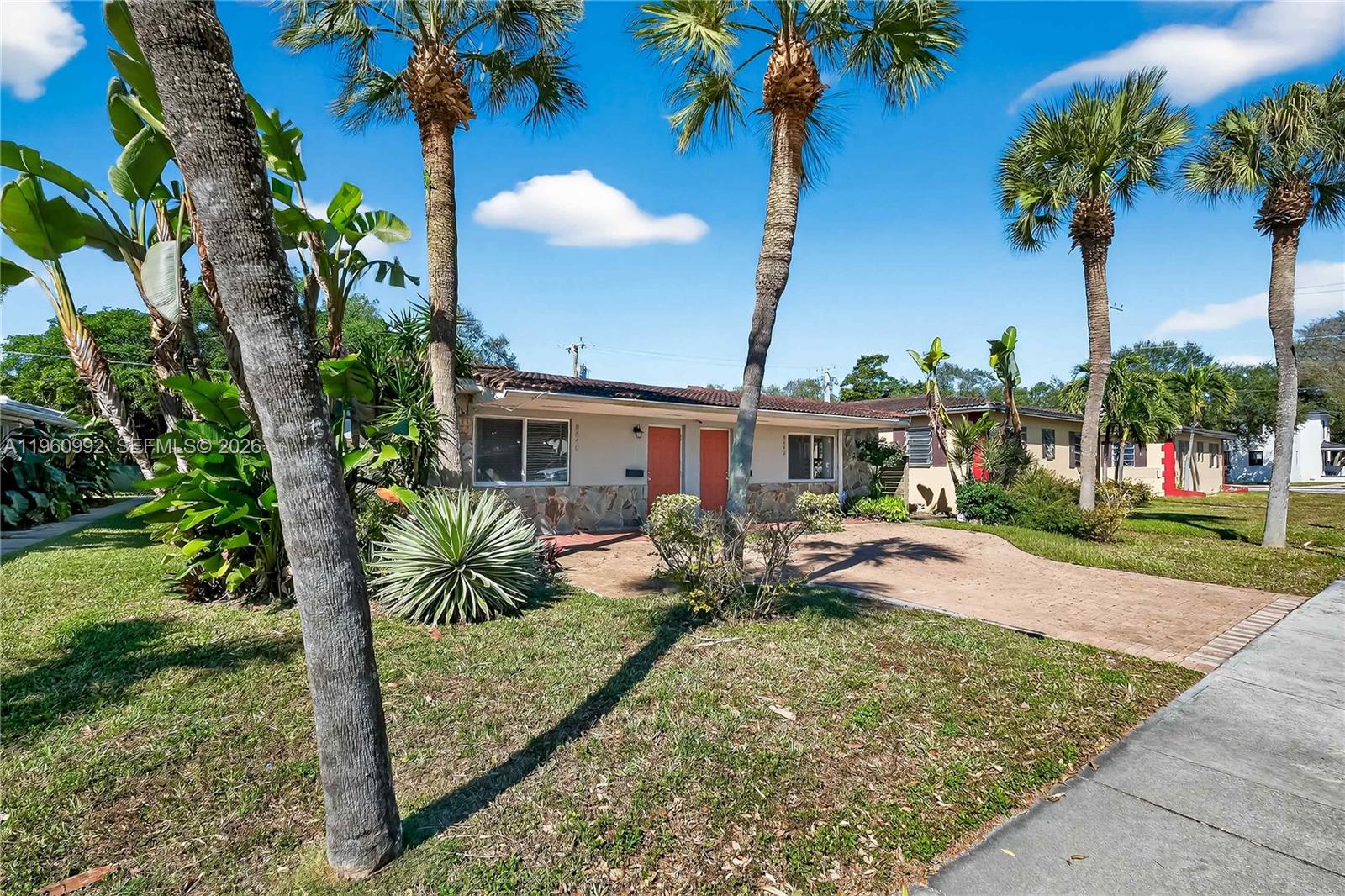 8640 NE 2nd Ave El Portal, FL 33138