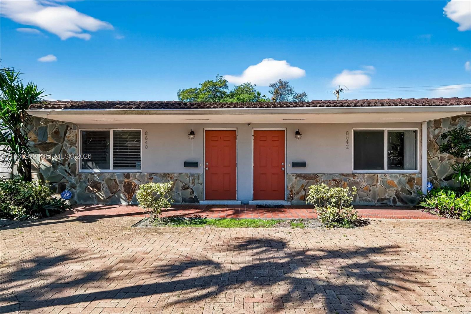 8640 NE 2nd Ave El Portal, FL 33138